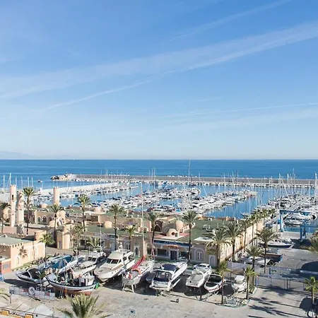 Las Palmeras Studio * Fuengirola